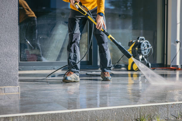 Best Deck Pressure Washing  in Key Vista, FL