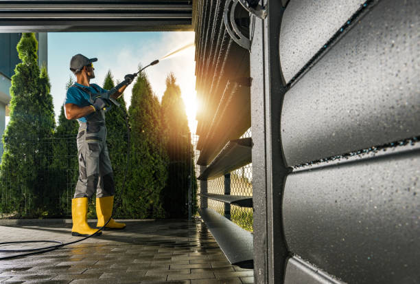 Best Pressure Washing Driveway  in Key Vista, FL