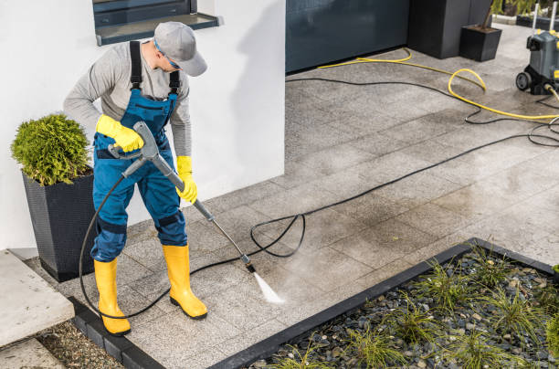 Best Deck Cleaning Services  in Key Vista, FL